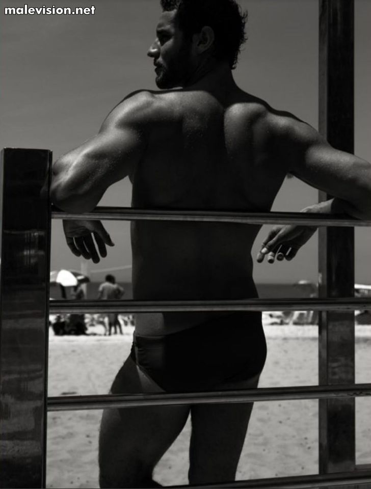 Victor Magazine model