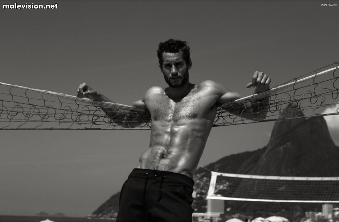 Victor Magazine model