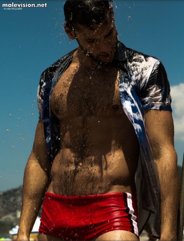 Victor Magazine model