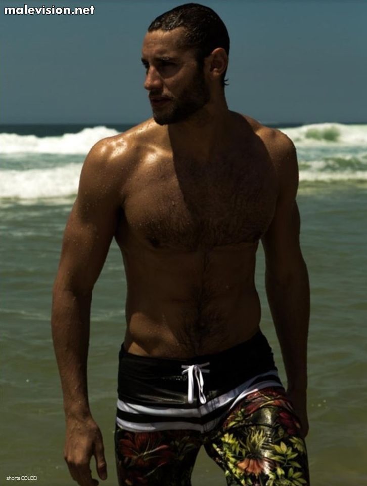 Victor Magazine model