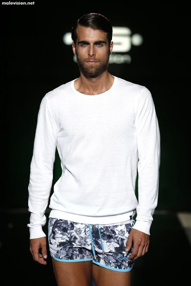 080 Barcelona Fashion model