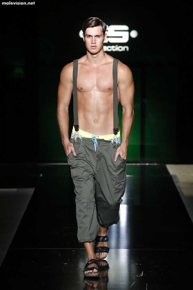 080 Barcelona Fashion model