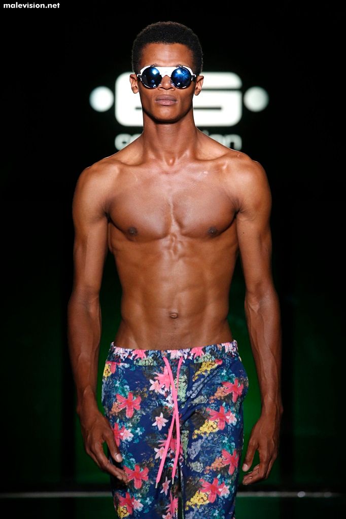 080 Barcelona Fashion model
