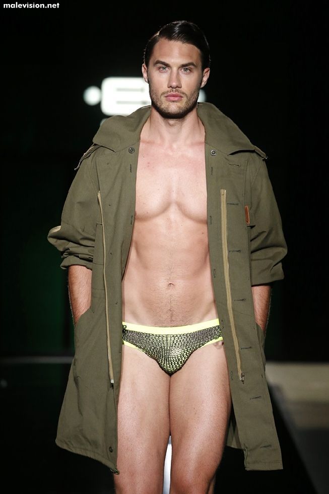 080 Barcelona Fashion model