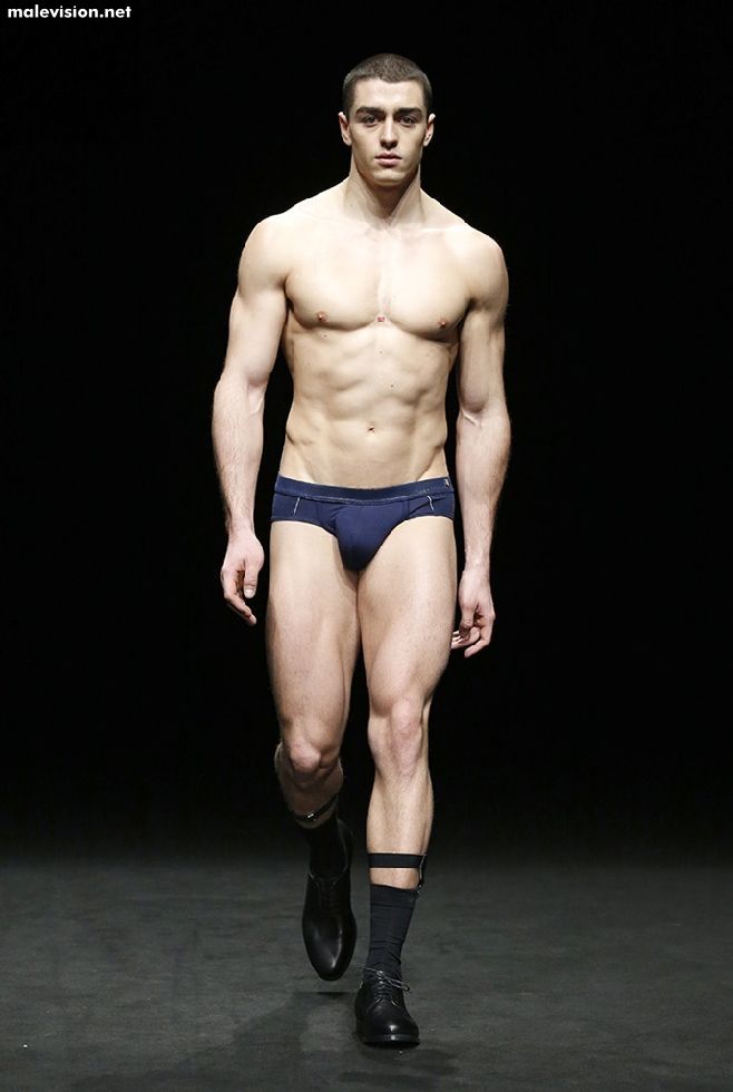 080 Barcelona Fashion model