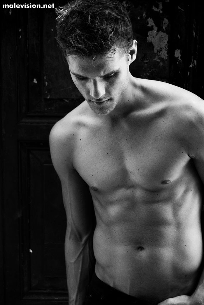 Nick Gogel model