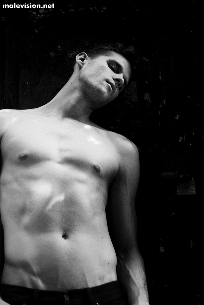 Nick Gogel model
