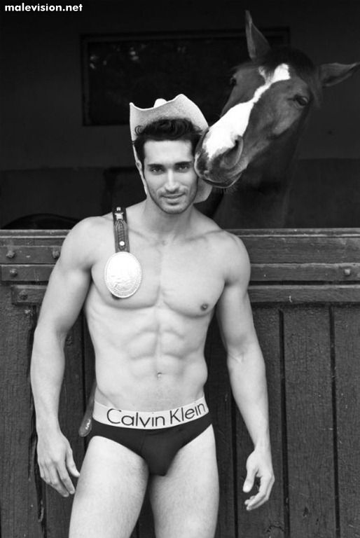 Claudio Hernandes model