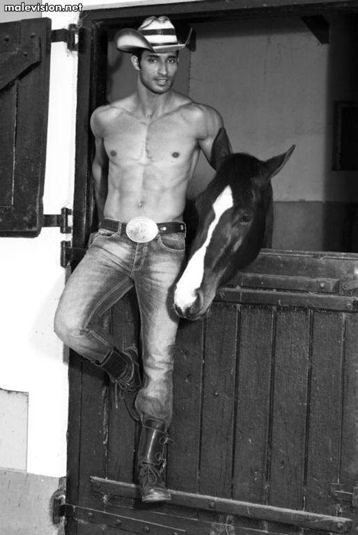 Claudio Hernandes model