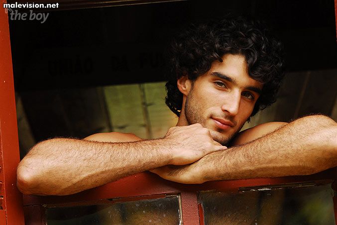 Caio Moreno model