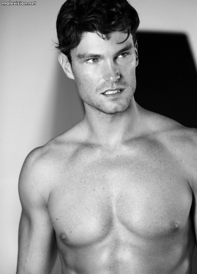 Nathan Voronyak model