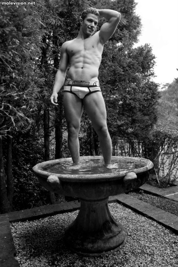 Lukas Rodrigues model