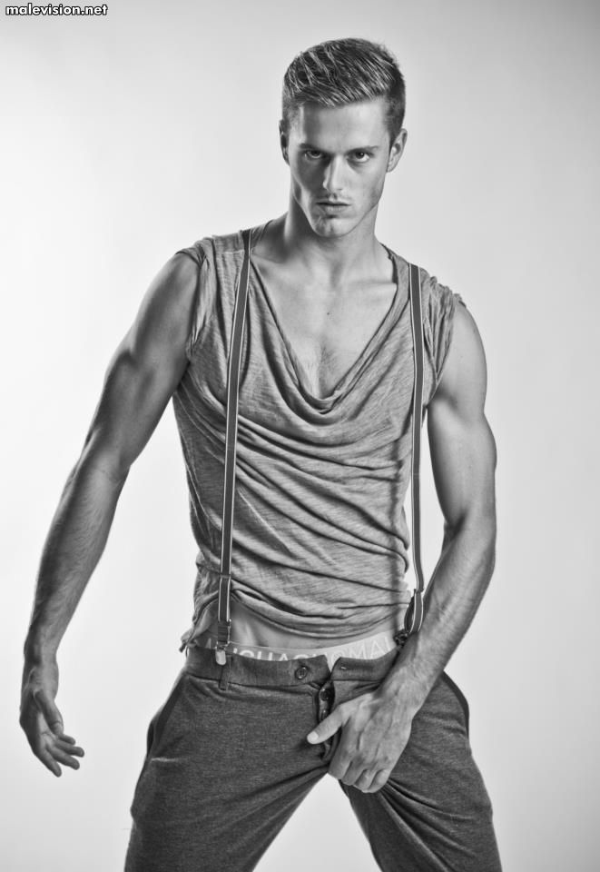 Denis Goossens model