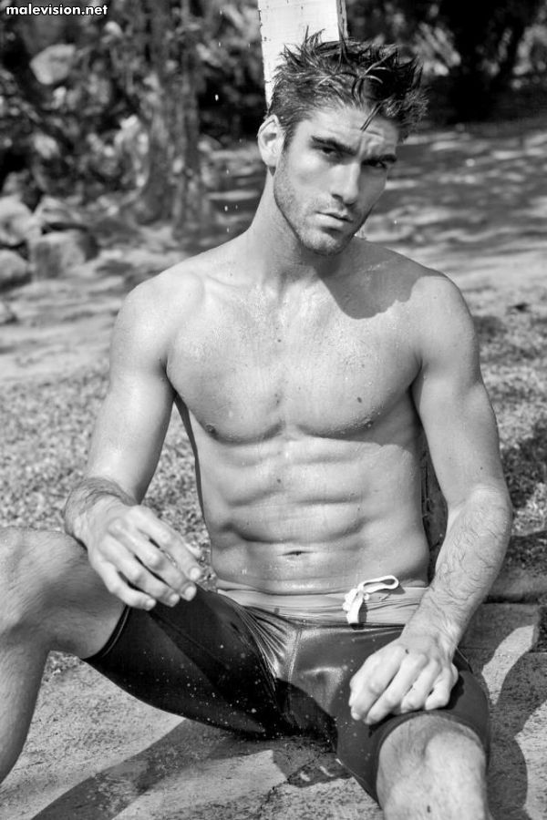 Leonardo Marques model
