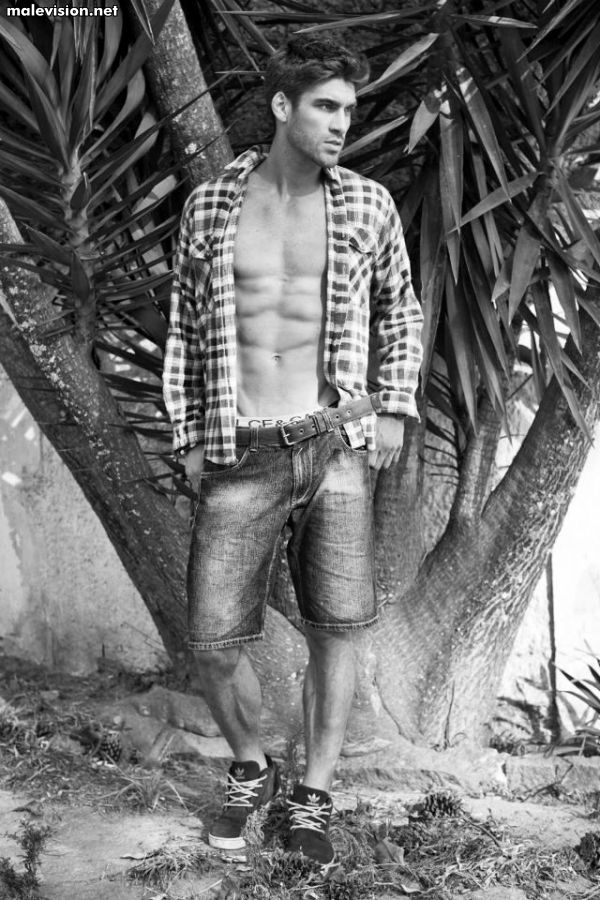 Leonardo Marques model
