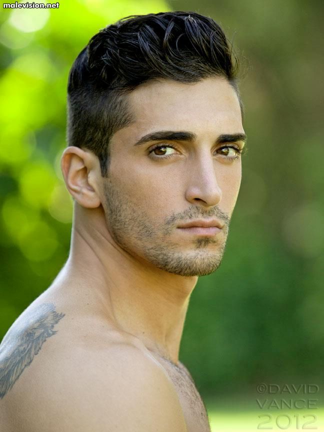 Justin Hosseini model