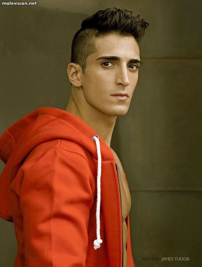 Justin Hosseini model
