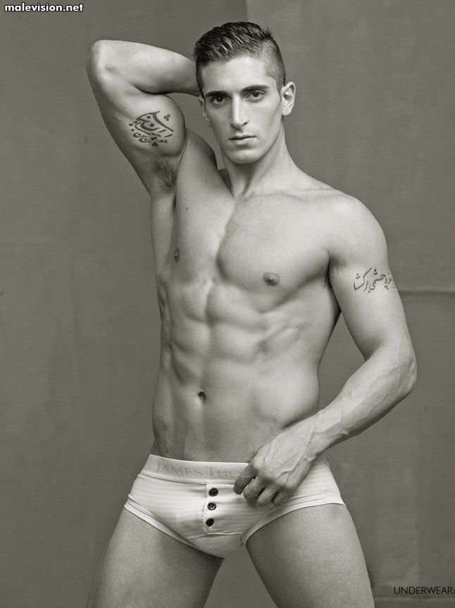 Justin Hosseini model