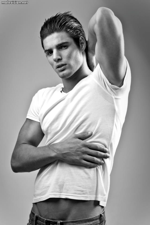 Robin De Ranter model