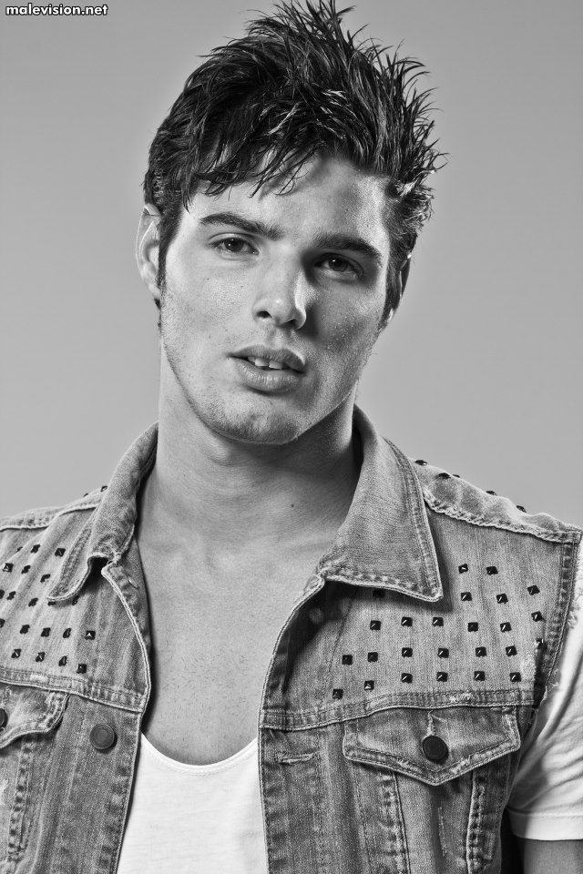 Robin De Ranter model