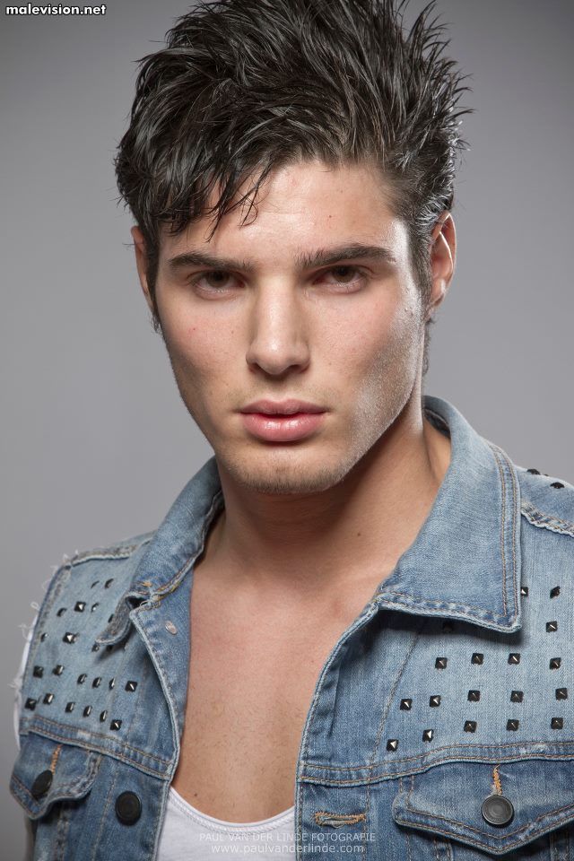 Robin De Ranter model