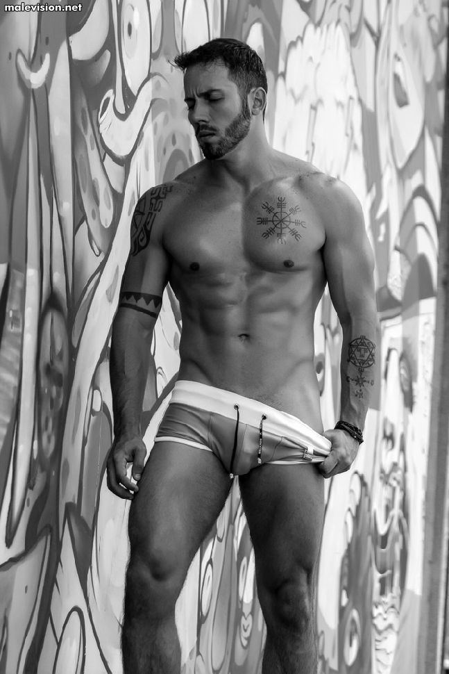 João Almeida model