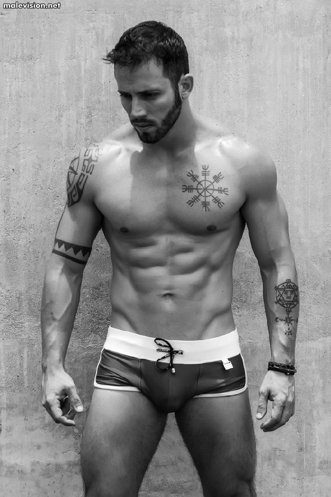 João Almeida model