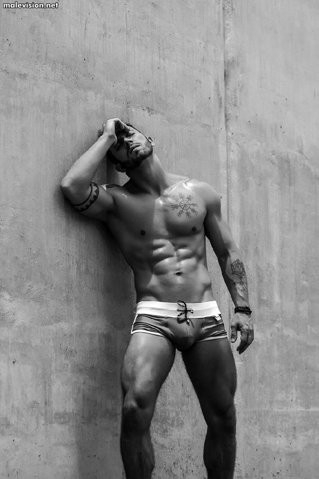 João Almeida model