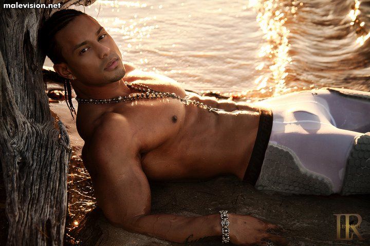 Mark Anthony Flex model